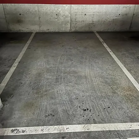 Piso Centrico En *
